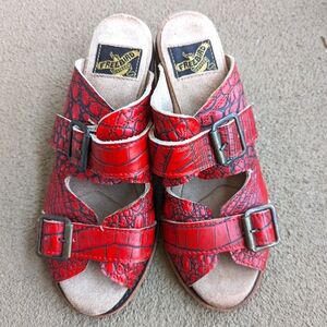 Freebird Red Caprice Sandals (USw5)